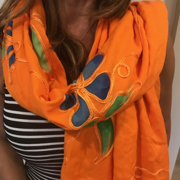 Accessories - NWOT Colorful Scarf/Wrap with Fringe